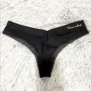 Victoria’s Secret Incredible Brazilian Thong Panty NWT